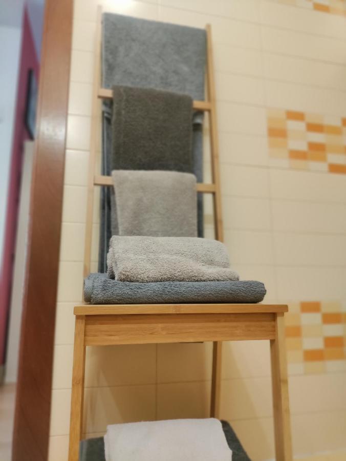Apartamento Turistico Dct. Creus Guadalajara Eksteriør bilde